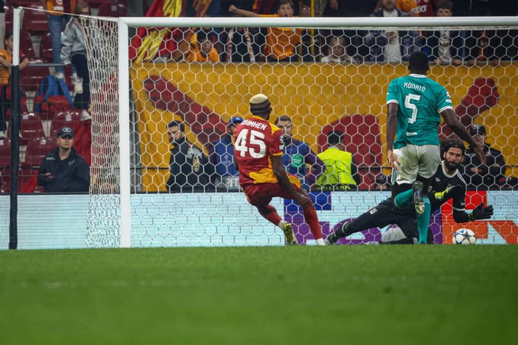 Victor Osimhen - Champions League.