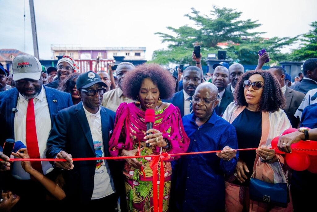 Alex Otti NS Nnenna Otti