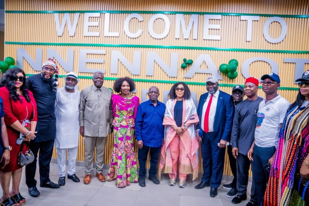 Group Photo with Nnenna Otti and Alex Otti
